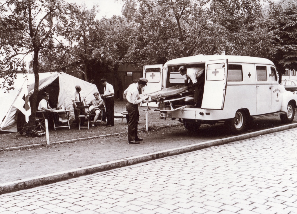 Sanitätsdienst um 1960 Sanitätsdienst um 1960