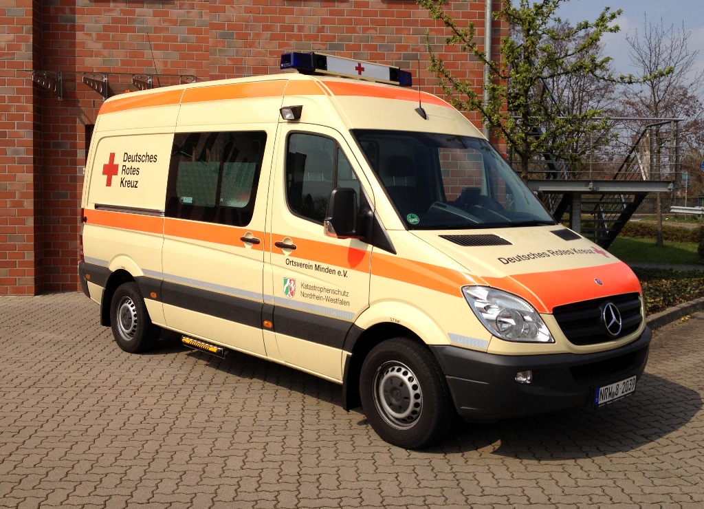 Notfallkrankenwagen DRK Minden